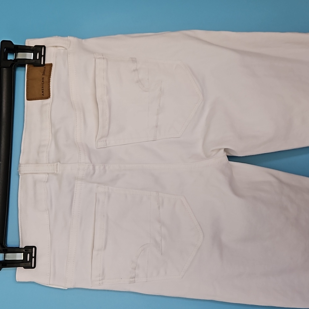 American Eagle High-Waisted Jegging